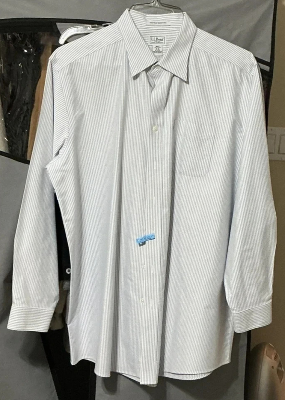 L.L. Bean Mens Shirt 18-36 Blue Striped Oxford Button Down Wrinkle Resistant